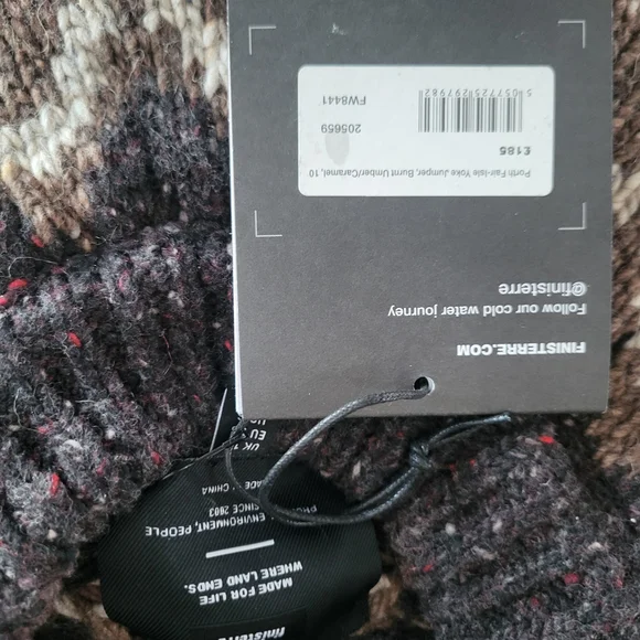 Elegant Brown Patterned Turtleneck Sweater - Picture 6 of 6